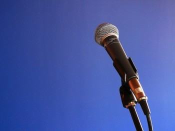 microphone image by http://www.flickr.com/photos/hiddedevries/