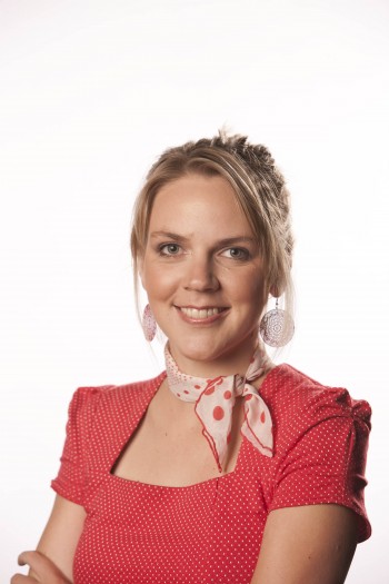 Ania Reynolds, Circus Oz Ania Reynolds, Circus Oz