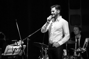 Shaun Rennie Broadway Unplugged. Image by Blueprint Studios Shaun Rennie Broadway Unplugged. Image by Blueprint Studios