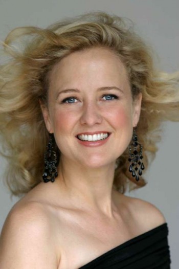 Taryn Fiebig sings the greats