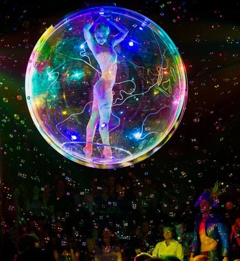 EMPIRE - Spiegelworld