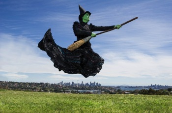 Elphaba (Jemma Rix) arrives in Sydney. Image by Kurt Sneddon