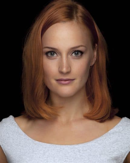 Annie Aitken Headshot