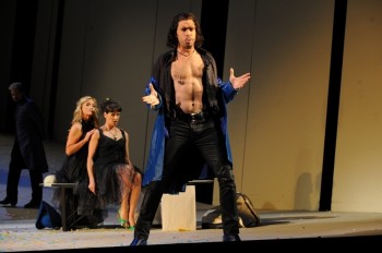 Opera Australia's Cost Fan Tutte 2012 Opera Australia's Cost Fan Tutte 2012