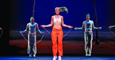 Erika Heynatz in LEGALLY BLONDE. Image by Jeff Busby
