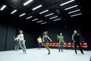 Conversaton Piece by Lucy Guerin Photo: Brett Boardman