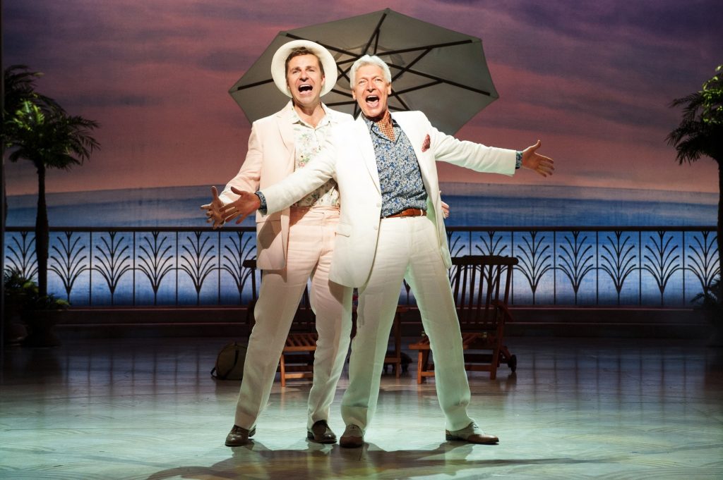 Matt Hetherington and Tony Sheldon in Dirty Rotten Scoundrels. Image by Kurt Sneddon