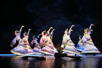 Legend of Four Seasons