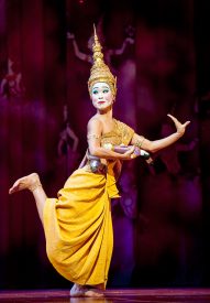Yongying Woo as Eliza in Opera Australia's The King and I, Brisbane