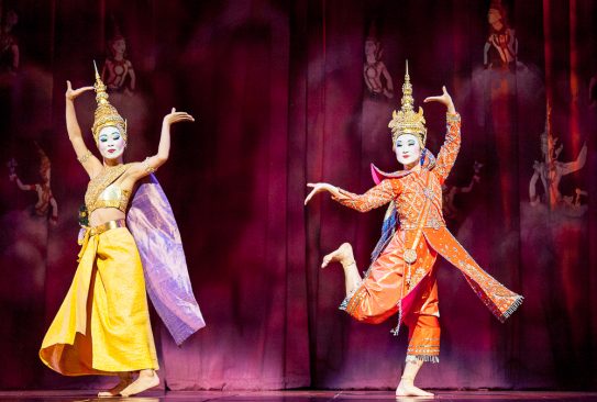 Yongying Woo and Hayanah Pickering in Opera Australia's The King and I , Brisbane