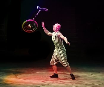 Circus Oz. Image by Belinda Strodder