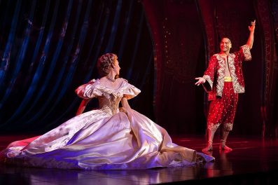 Lisa McCune and Jason Scott Lee in The King and I. Image by Belinda Strodder