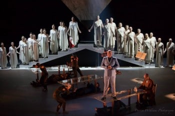 Akhnaten dress rehearsal Photo by Darren Williams