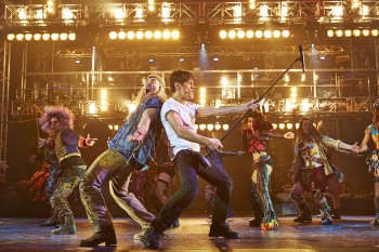 We Will Rock You international cast