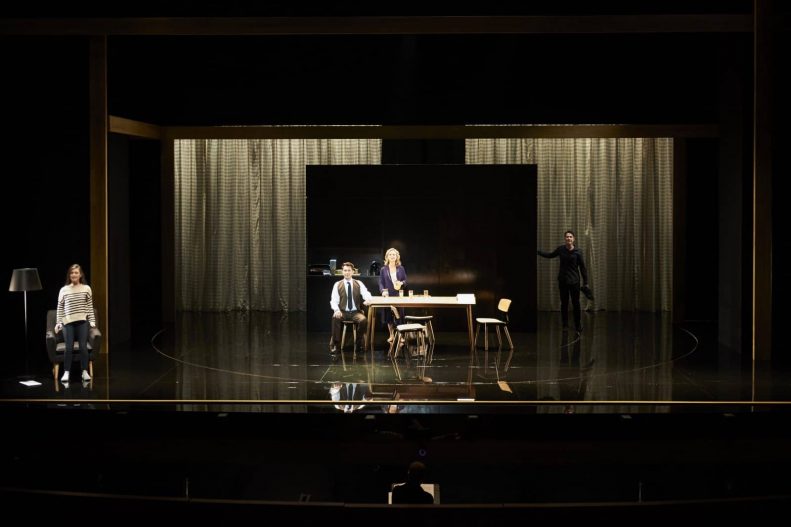 006 Shannen Alyce, Brendan Hanson, Rachael Beck, James Bell. Next to Normal. Image by Gary Marsh