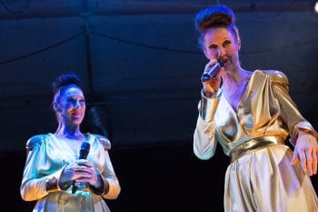 Annie & Maude Davey. Photo by Ponch Hawkes